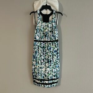 GUESS Los Angeles
Size 2
Not worn 
Clean out closet
Smoke free & pet free home